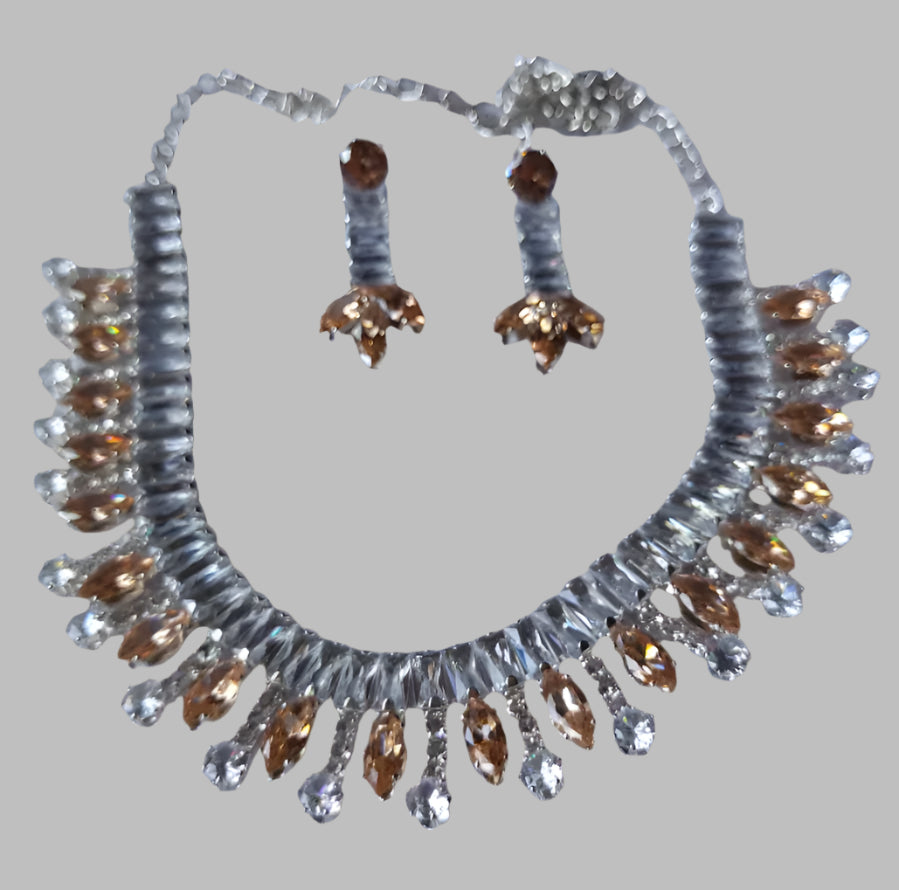 Casetta and White Small Spirals AD Necklace Set