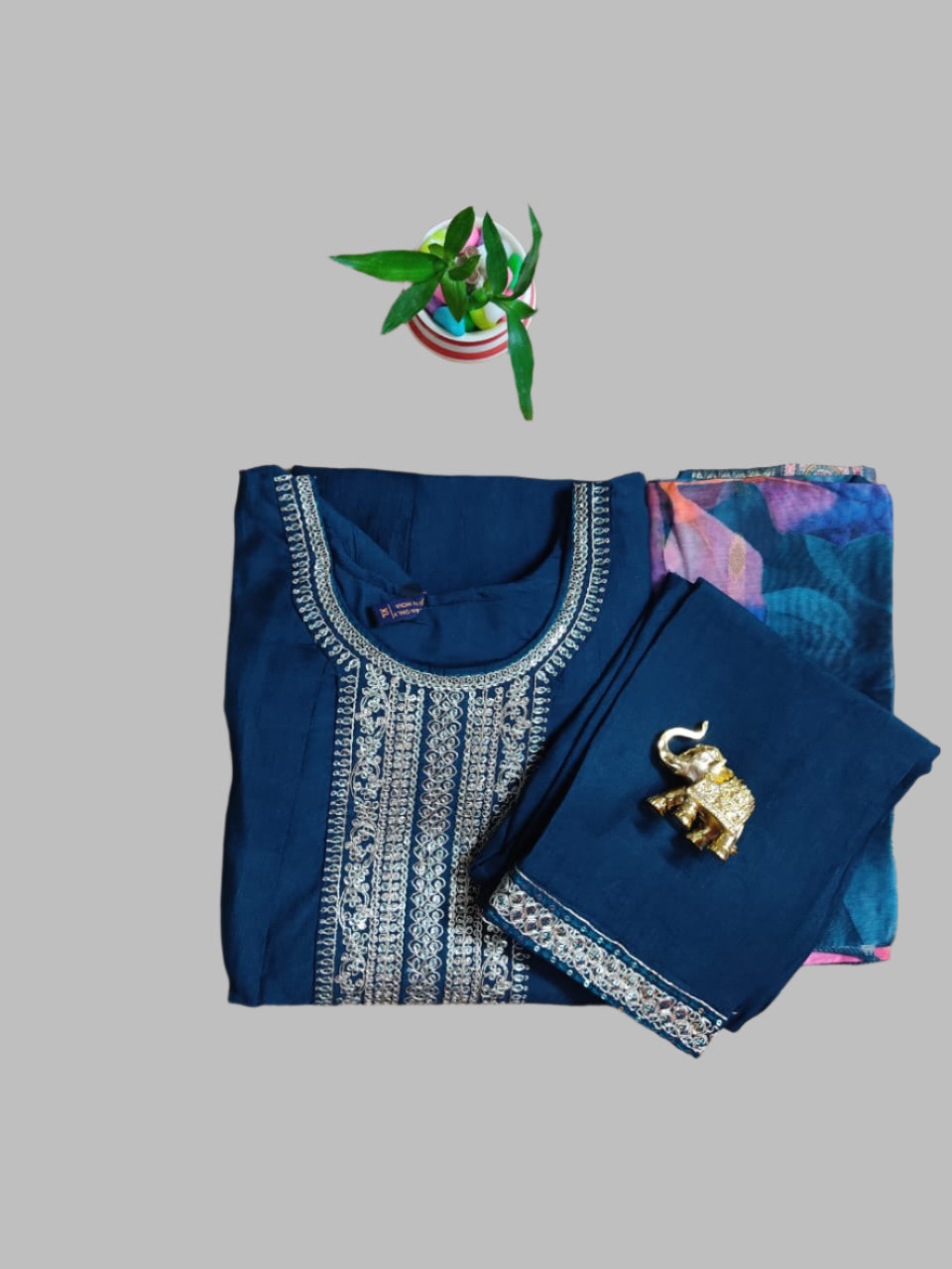 Peacock-Blue Vatican-Silk 3-Piece Designer Set